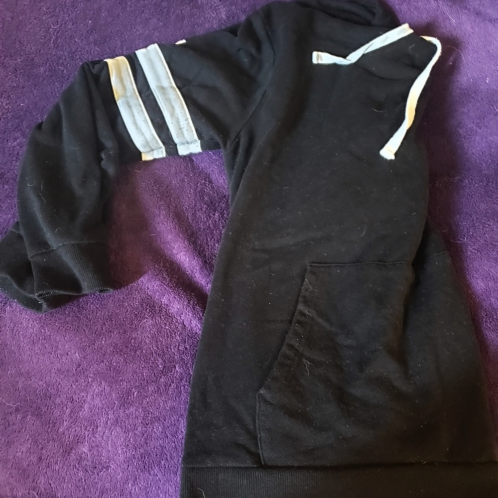 Forever 21 sweatshirt